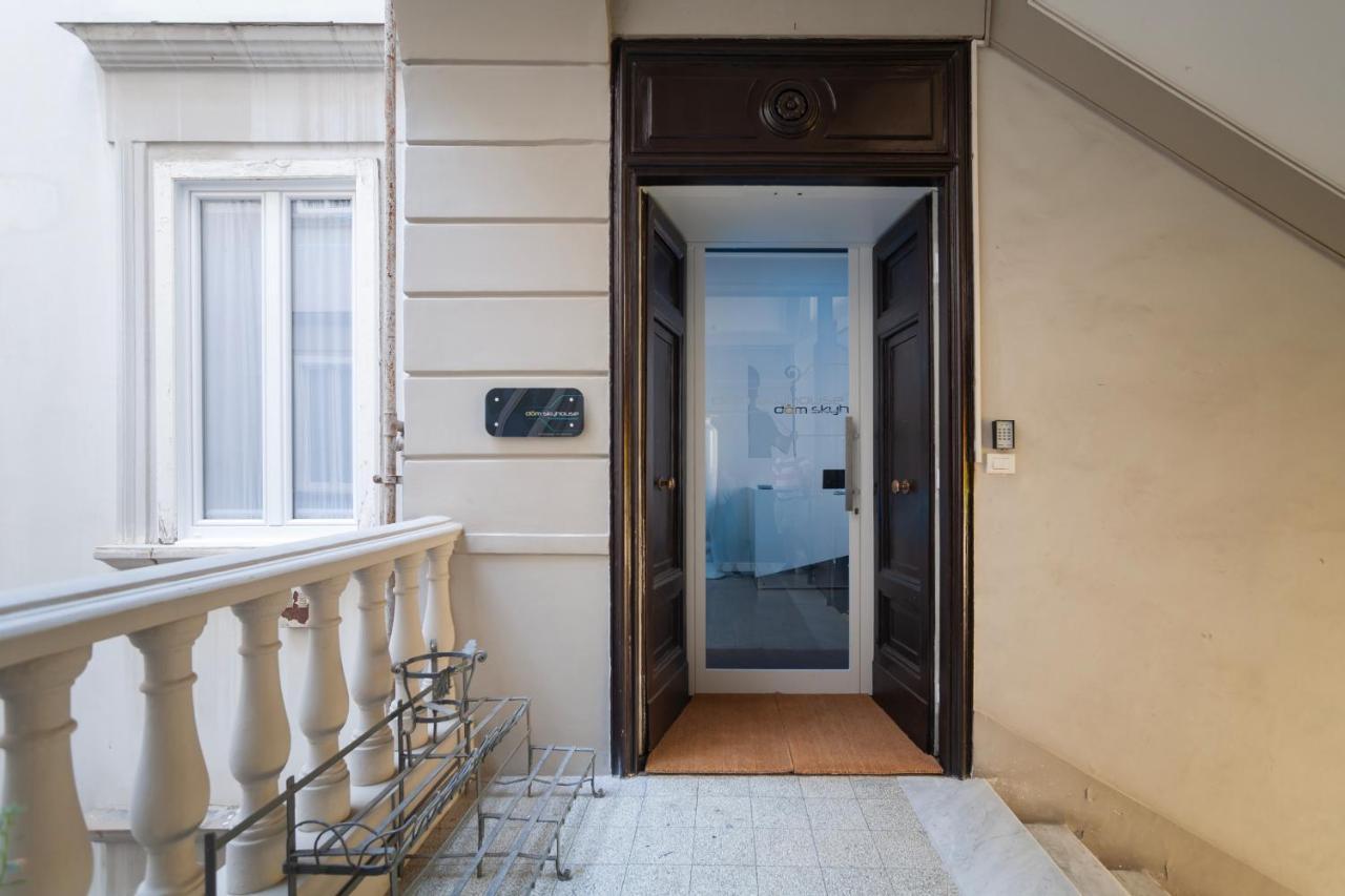 Bed and Breakfast Skyhouse Duomo à Naples Extérieur photo