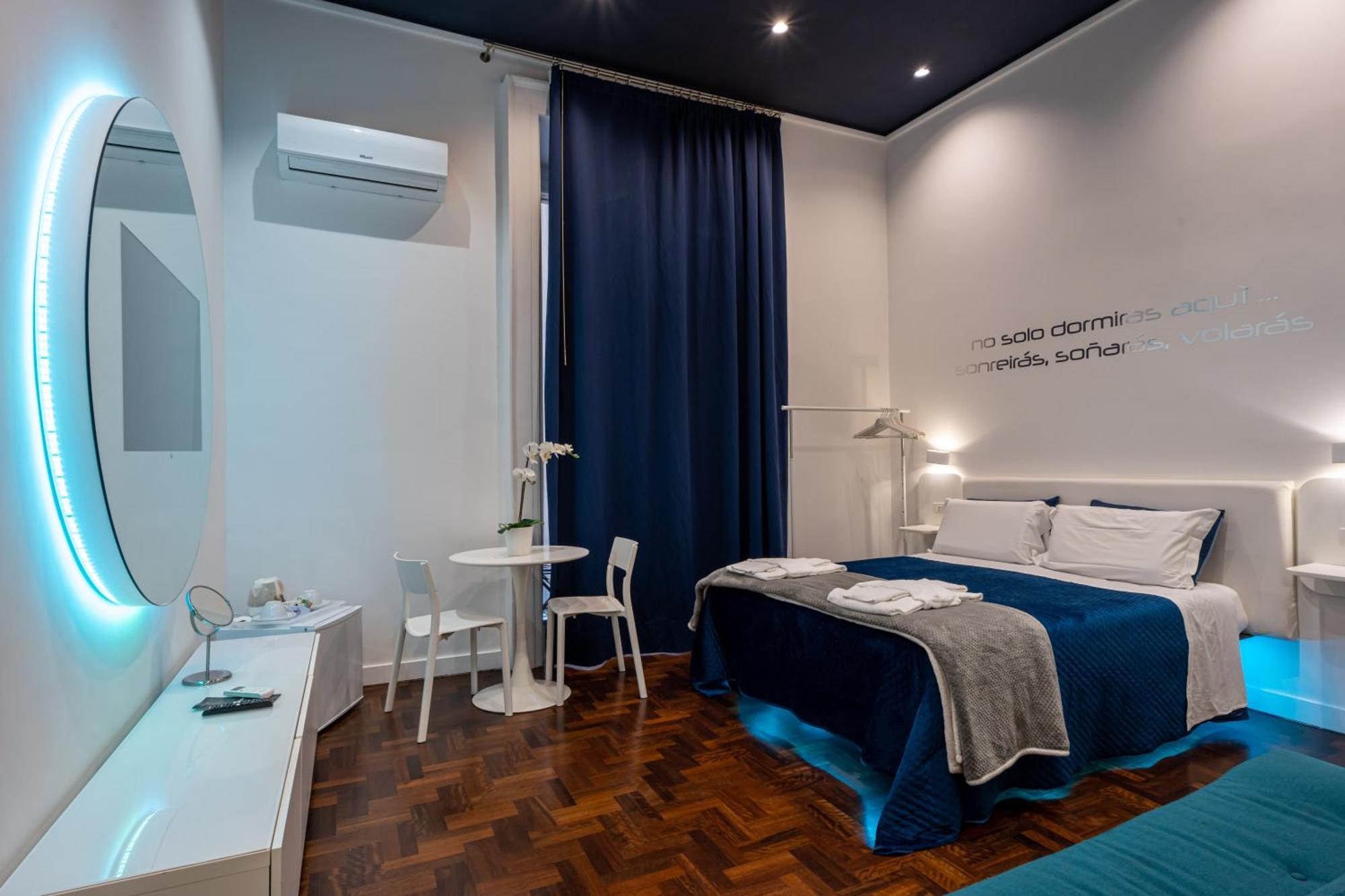 Bed and Breakfast Skyhouse Duomo à Naples Extérieur photo
