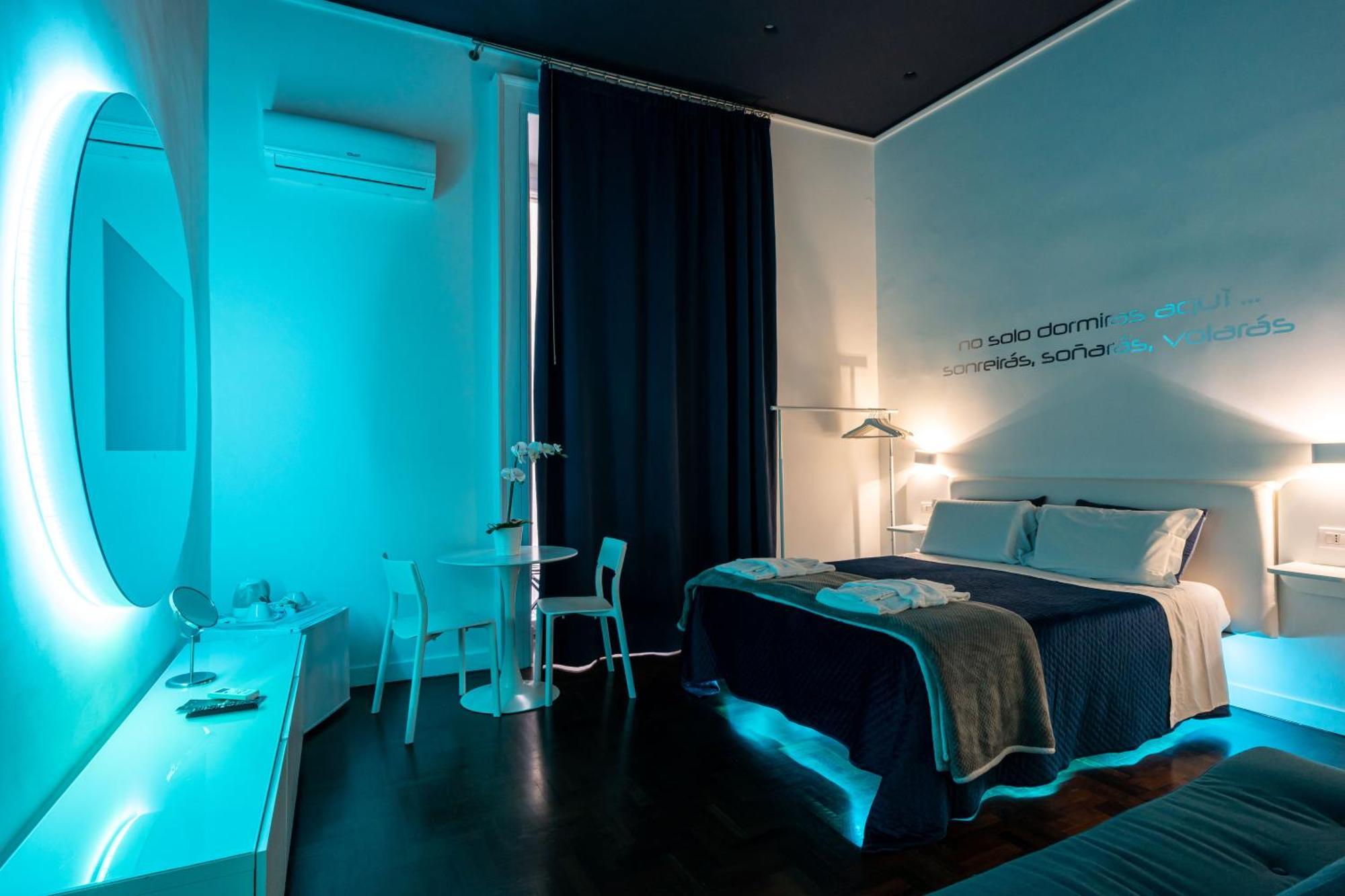Bed and Breakfast Skyhouse Duomo à Naples Extérieur photo